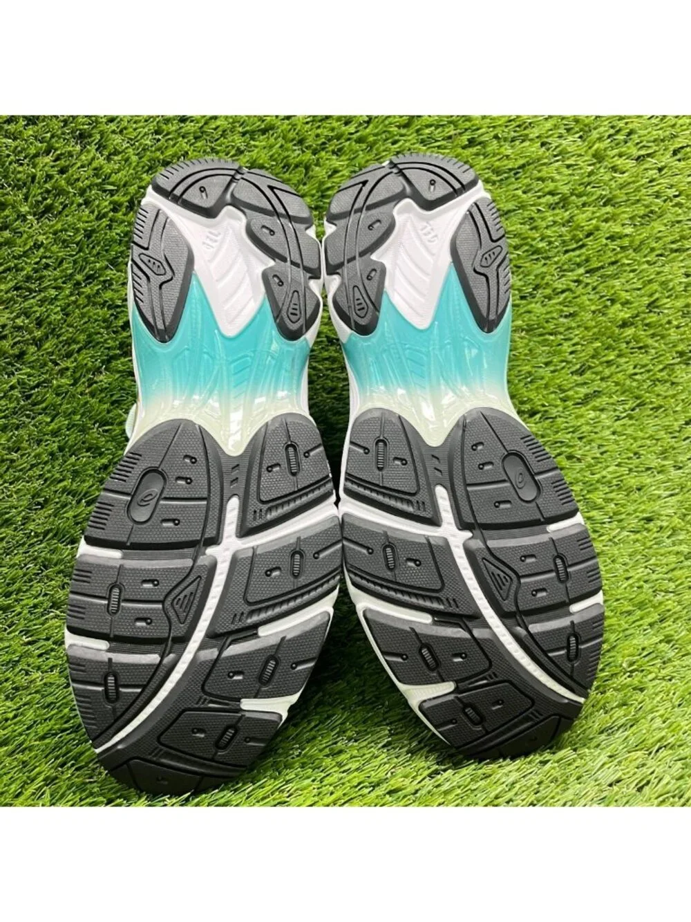 Asics GT-2160 Mens Size 12 Silver Teal Yellow Athletic Running Shoes Sneakers